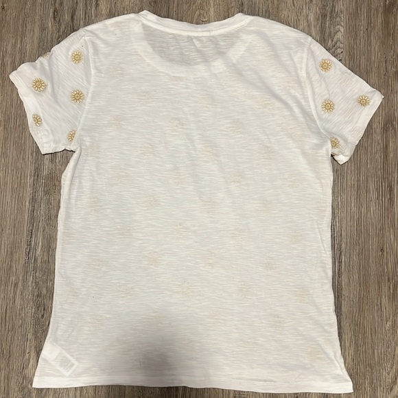 Lucky Brand Daisy Embroidered T-Shirt - Picture 7 of 11